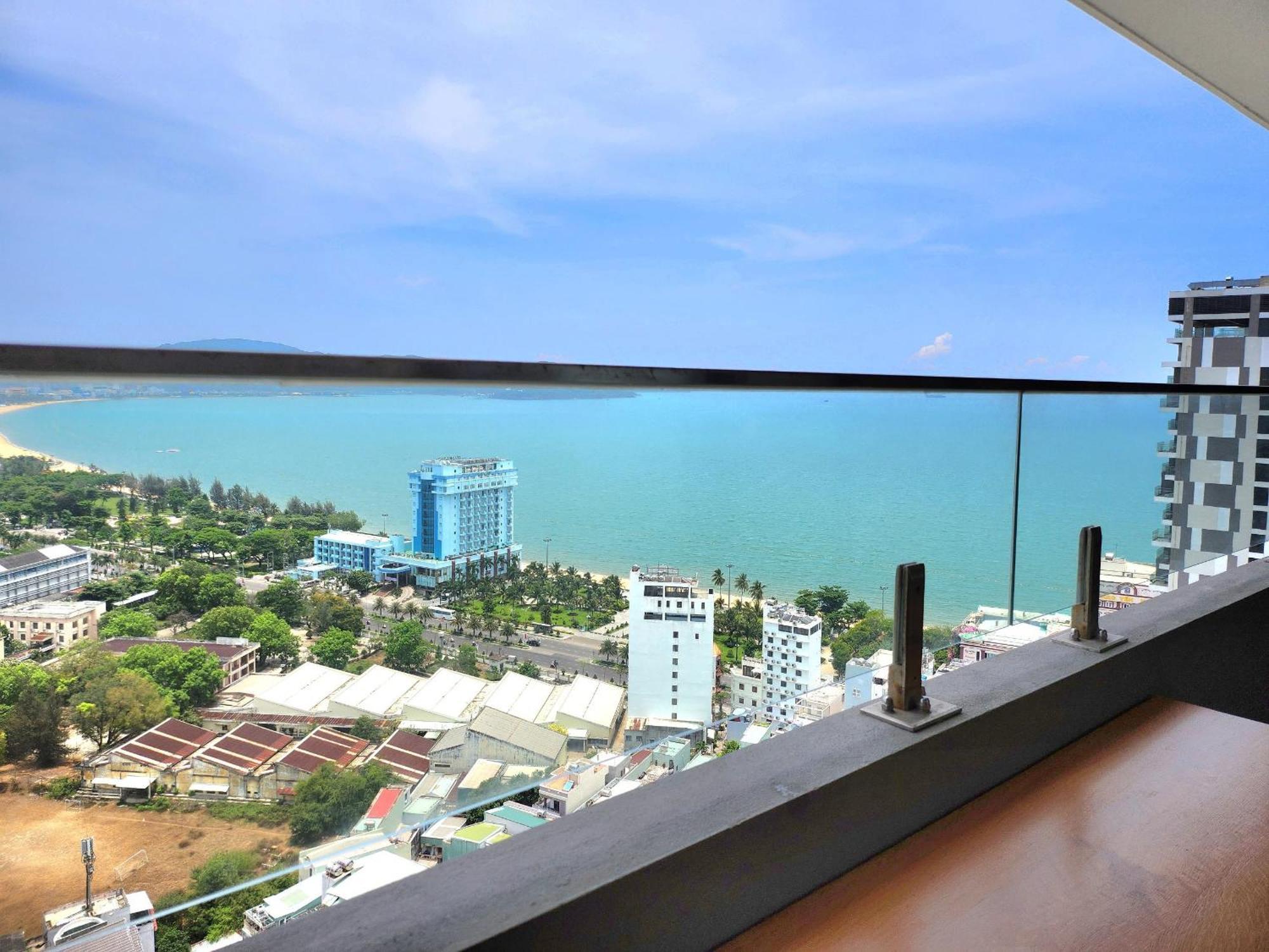 Tony Apartment -Flc Sea Tower Куїнон Екстер'єр фото